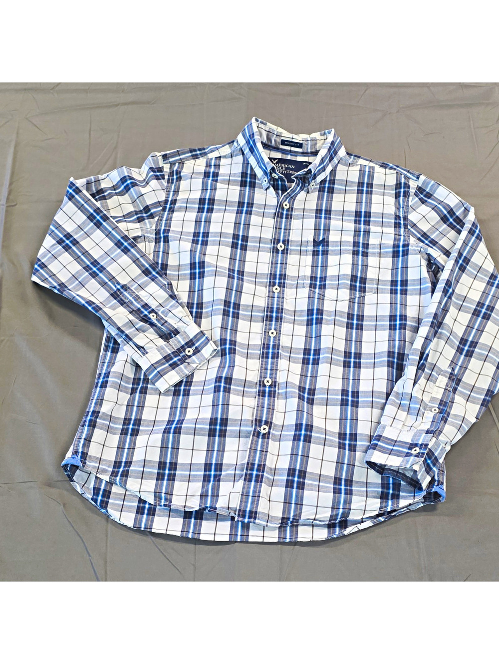 American Eagle Outfitters Athletic Fit Plaid Button-Down Long Sleeve Mens L